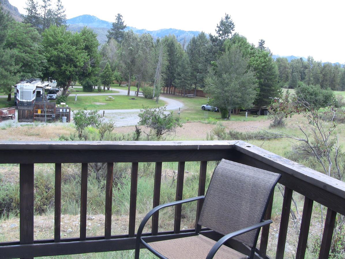 Winthrop Mountain View Chalets Exterior photo